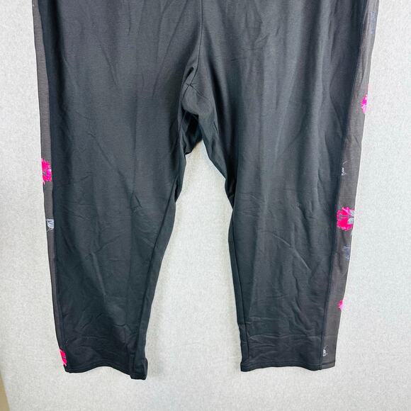 New Catherines Womans 5X Plus 34/36W Pull on Pants Black Floral Active NWT - Picture 2 of 8
